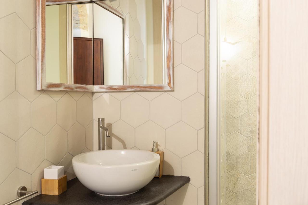 Bed and Breakfast Trigu & Mangoni Cagliari Esterno foto