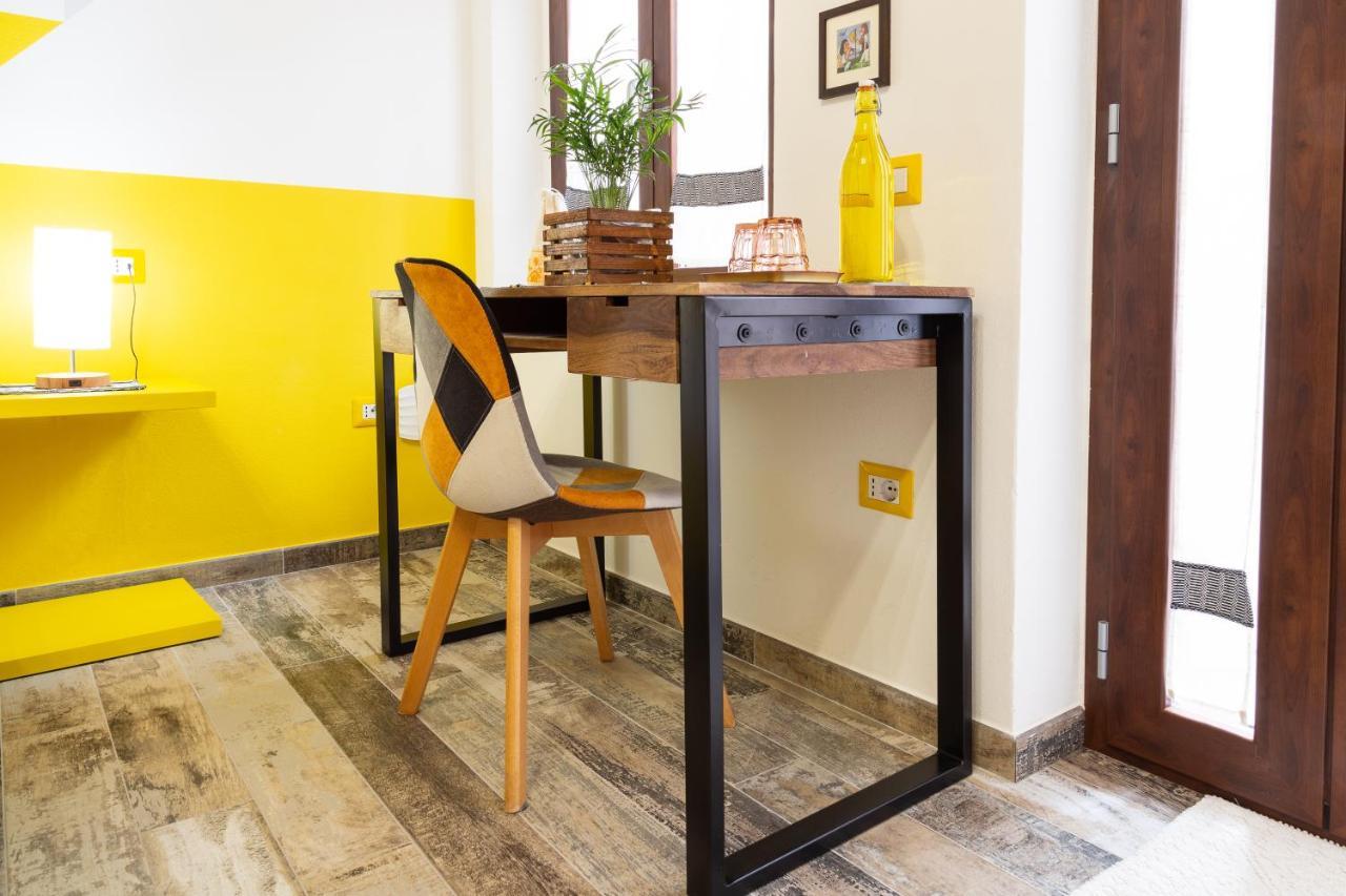 Bed and Breakfast Trigu & Mangoni Cagliari Esterno foto