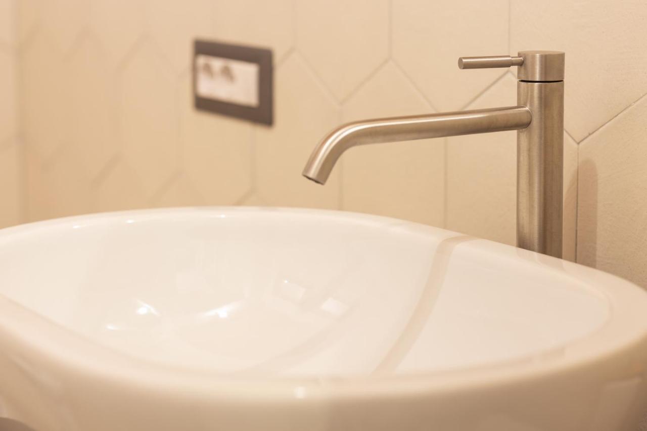 Bed and Breakfast Trigu & Mangoni Cagliari Esterno foto